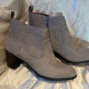 Mossimo Supply Co. Women's Charcoal Ankle Booties